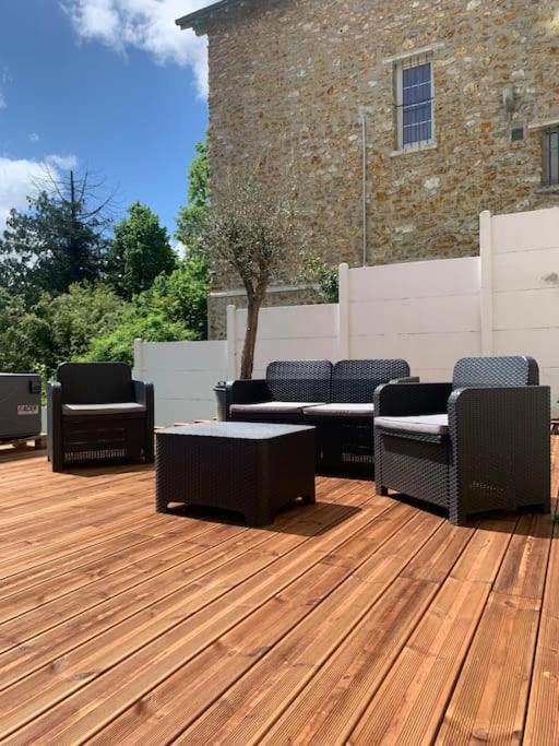 -notrefrenchcasa- Avec Terrace Proche Disney, Paris & Reims Apartment